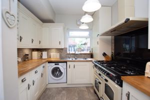 Kitchen- click for photo gallery